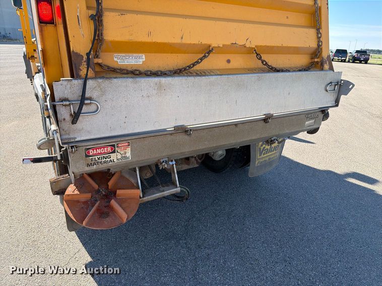 image for item EA0450 2000 Sterling L9500 dump truck