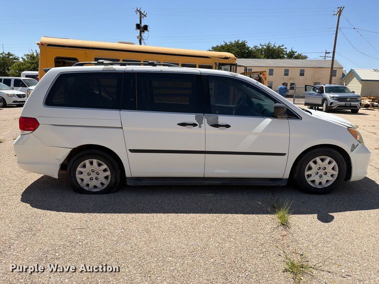 image for item EF6437 2008 Honda Odyssey van