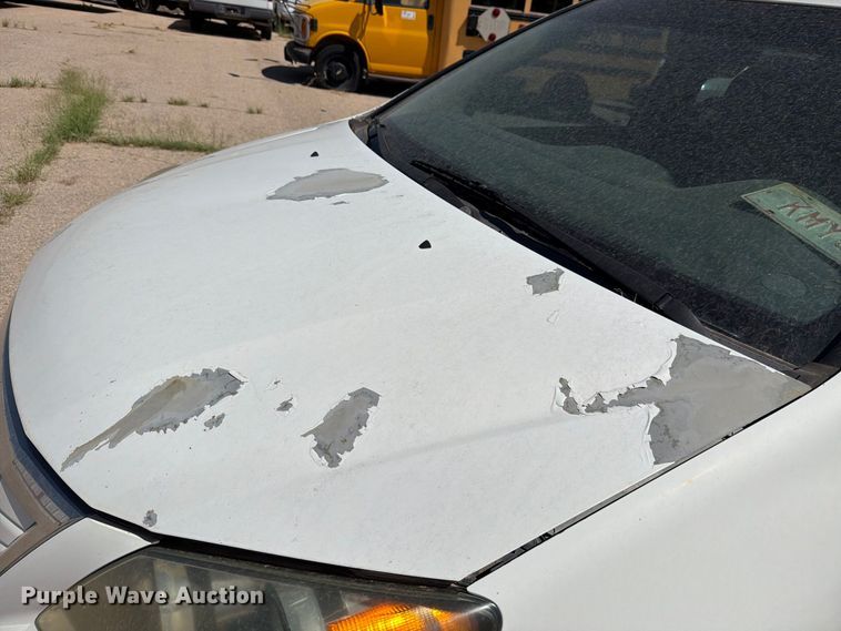 image for item EF6437 2008 Honda Odyssey van
