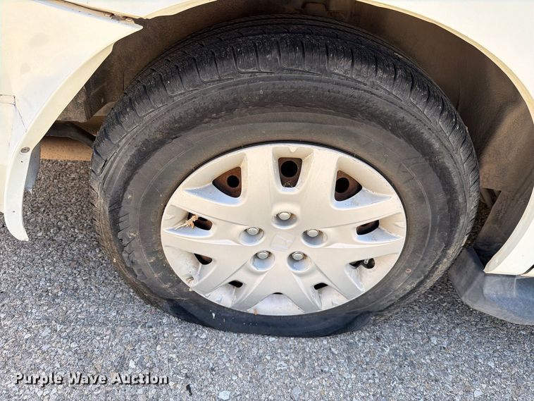 image for item EF6437 2008 Honda Odyssey van