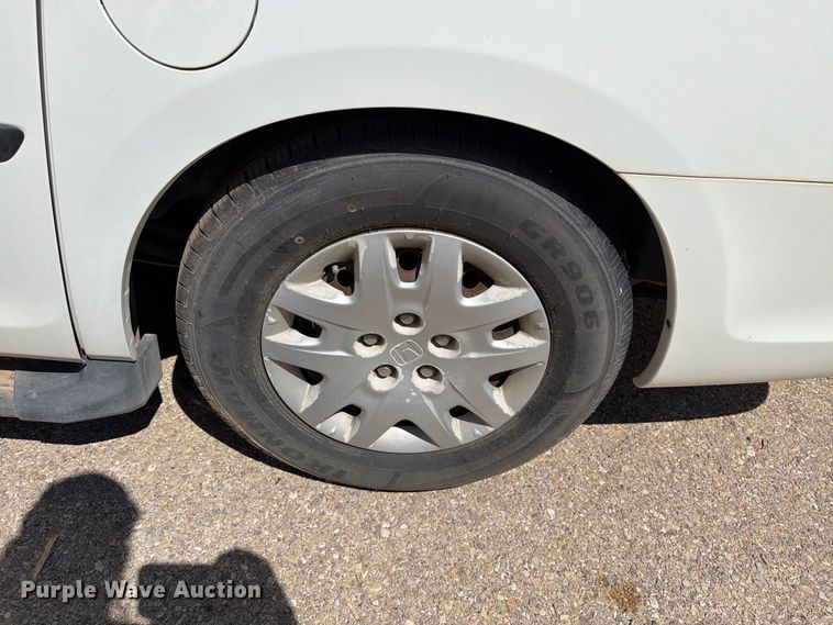 image for item EF6437 2008 Honda Odyssey van