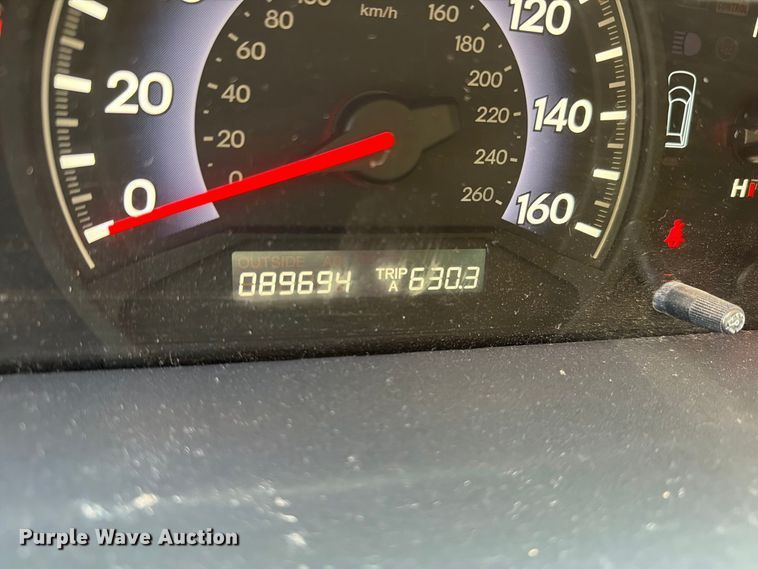 image for item EF6438 2008 Honda Odyssey van