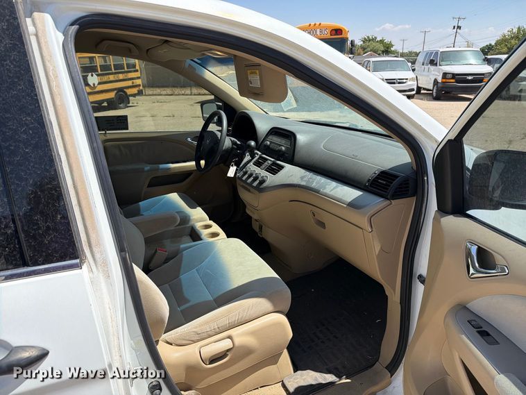 image for item EF6438 2008 Honda Odyssey van