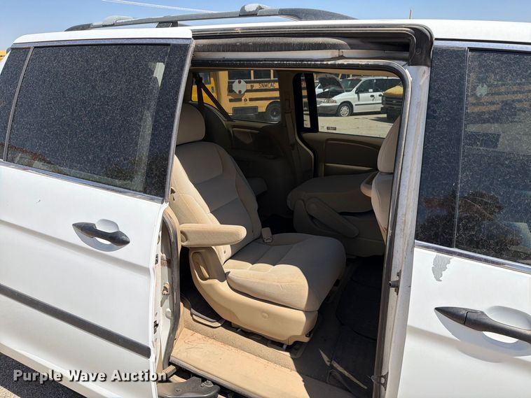 image for item EF6438 2008 Honda Odyssey van