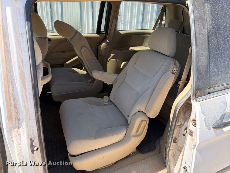 image for item EF6438 2008 Honda Odyssey van