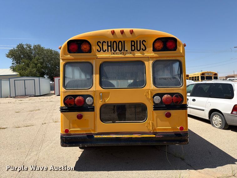image for item EF6439 1995 Chevrolet G-series school bus
