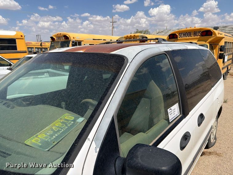 image for item EF6440 2000 Ford Windstar van