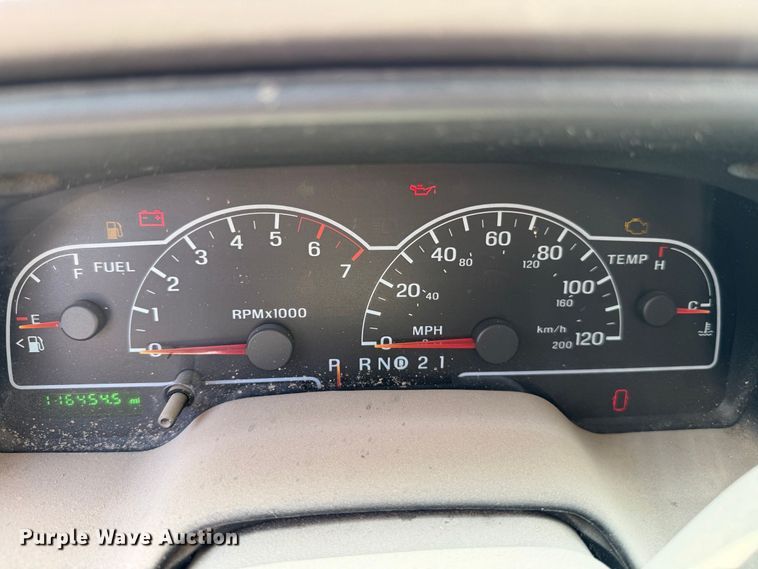 image for item EF6440 2000 Ford Windstar van