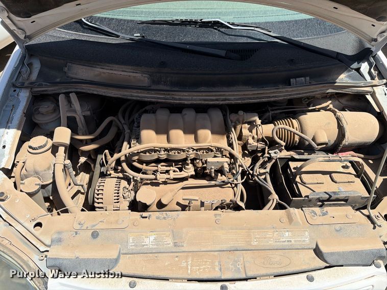 image for item EF6440 2000 Ford Windstar van