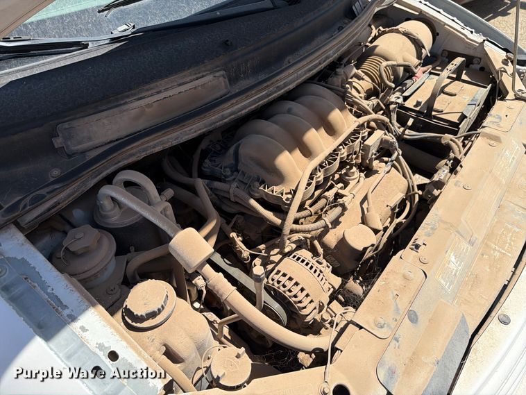 image for item EF6440 2000 Ford Windstar van