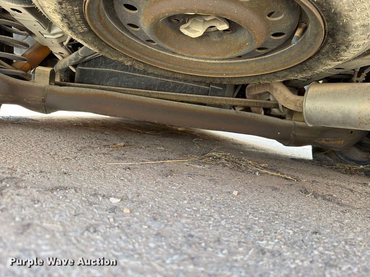image for item EF6440 2000 Ford Windstar van