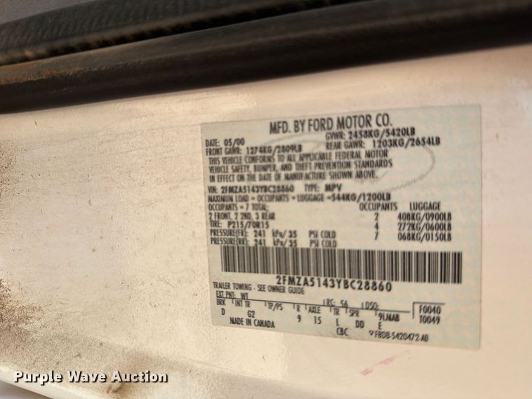 image for item EF6440 2000 Ford Windstar van