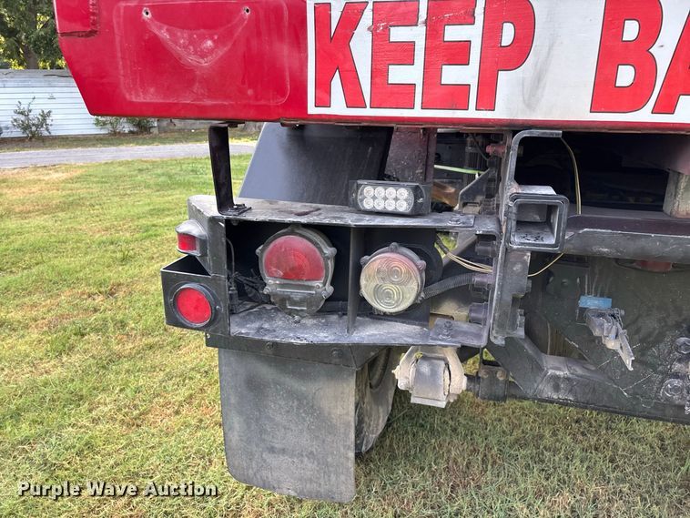 image for item EO4490 1996 Stewart & Stevenson brush fire truck