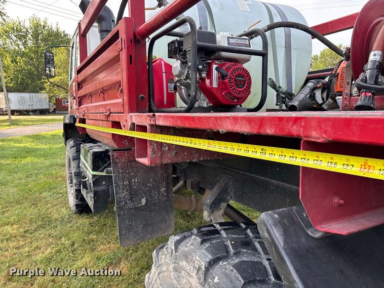 image for item EO4490 1996 Stewart & Stevenson brush fire truck