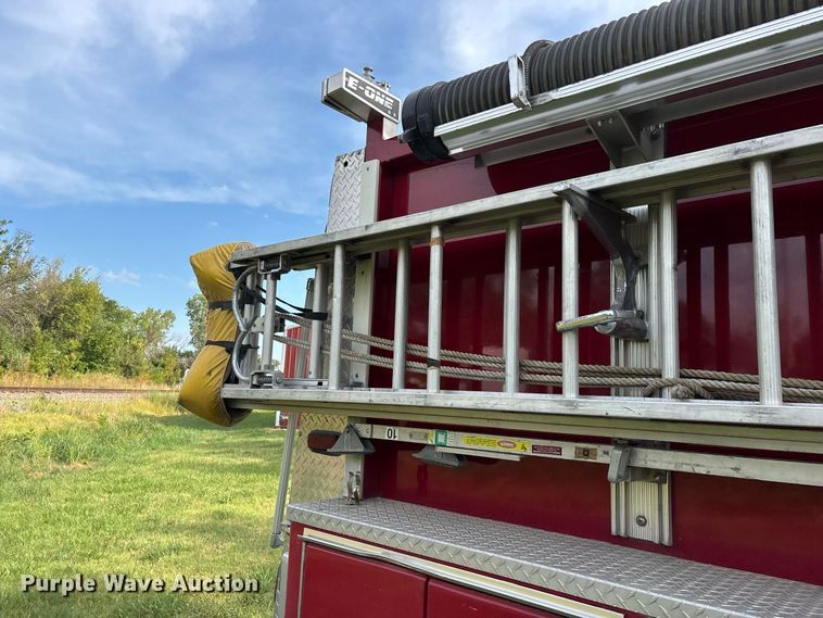 image for item EO4491 1996 E-One Emergency pumper fire truck