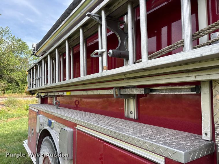 image for item EO4491 1996 E-One Emergency pumper fire truck