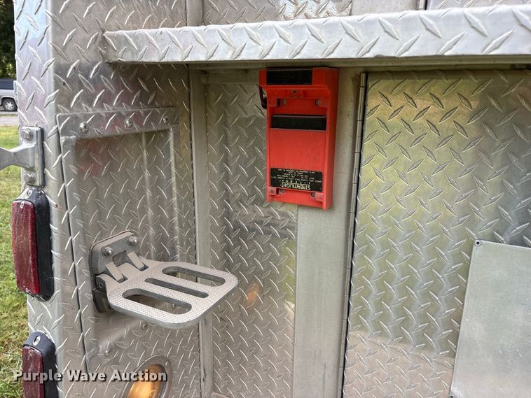 image for item EO4491 1996 E-One Emergency pumper fire truck