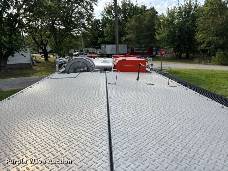 image for item EO4491 1996 E-One Emergency pumper fire truck