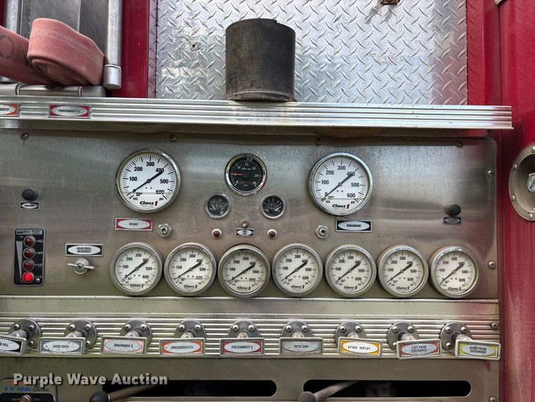 image for item EO4491 1996 E-One Emergency pumper fire truck
