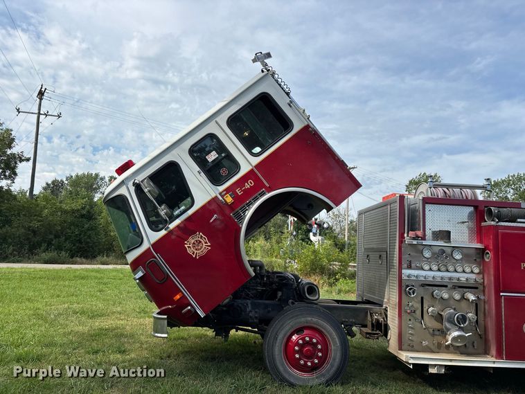 image for item EO4491 1996 E-One Emergency pumper fire truck