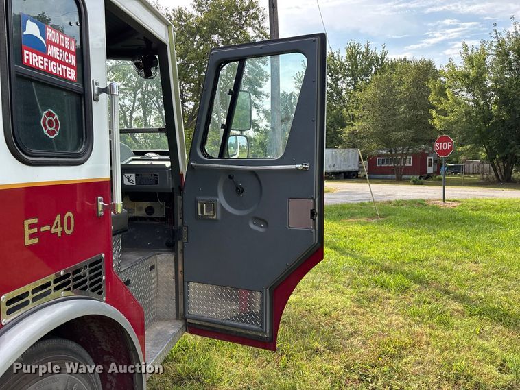 image for item EO4491 1996 E-One Emergency pumper fire truck