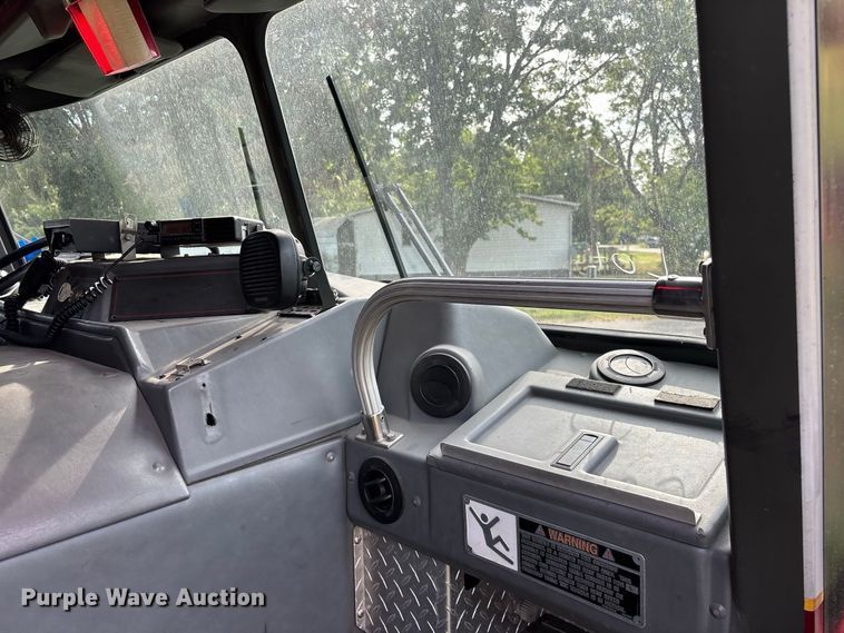 image for item EO4491 1996 E-One Emergency pumper fire truck