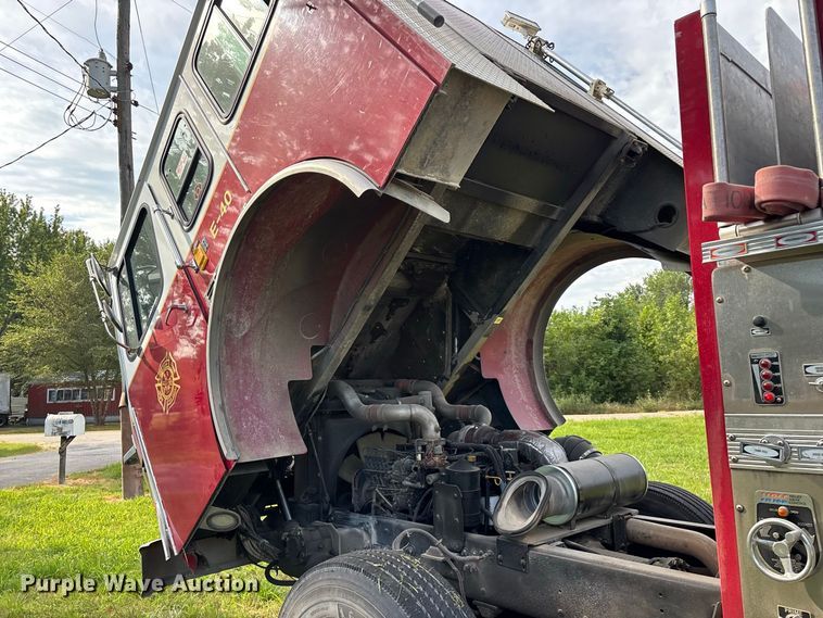 image for item EO4491 1996 E-One Emergency pumper fire truck