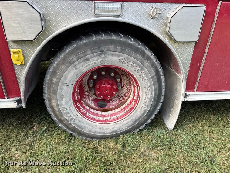 image for item EO4491 1996 E-One Emergency pumper fire truck