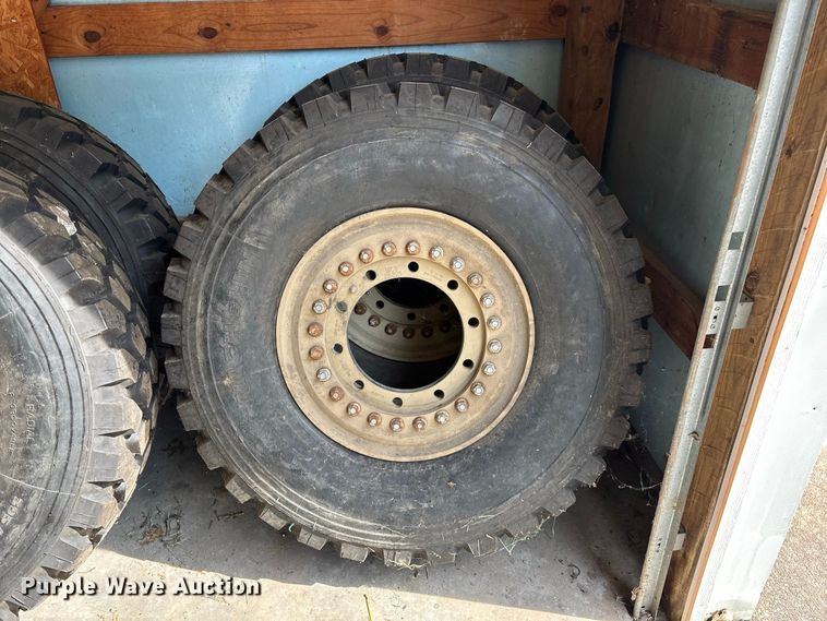 image for item EO4493 (4) Michelin 395/85R20 tires and wheels