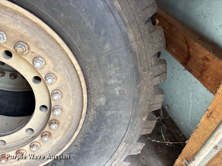 image for item EO4493 (4) Michelin 395/85R20 tires and wheels