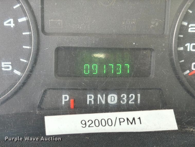 image for item EP7520 2006 Ford F250 Super Duty XL pickup truck