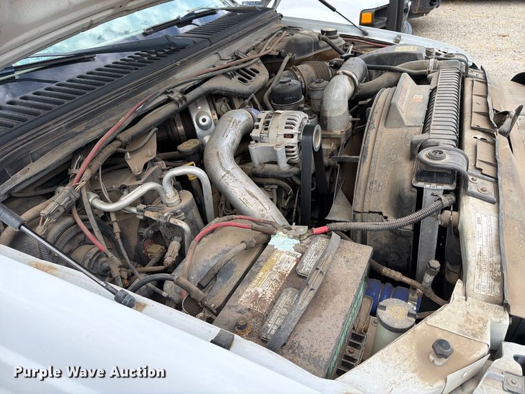 image for item EP7520 2006 Ford F250 Super Duty XL pickup truck