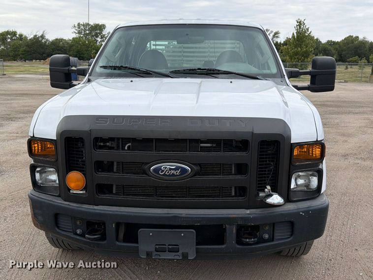 image for item EP7521 2010 Ford F250 Super Duty XL Crew Cab pickup truck