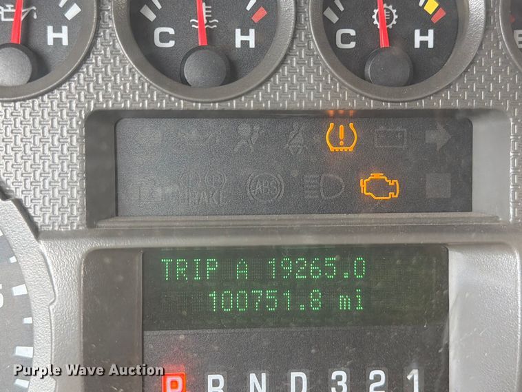 image for item EP7521 2010 Ford F250 Super Duty XL Crew Cab pickup truck