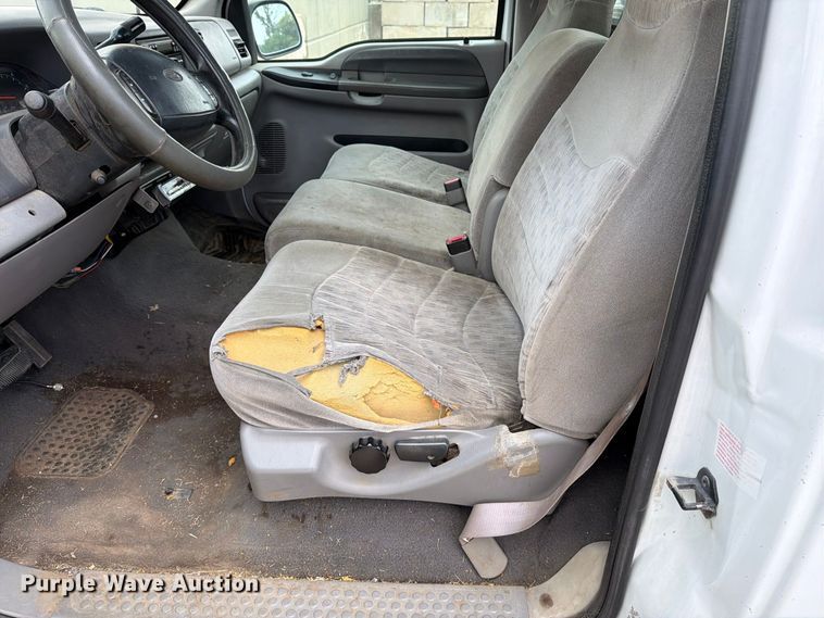 image for item EP7522 2000 Ford F250 Super Duty pickup truck