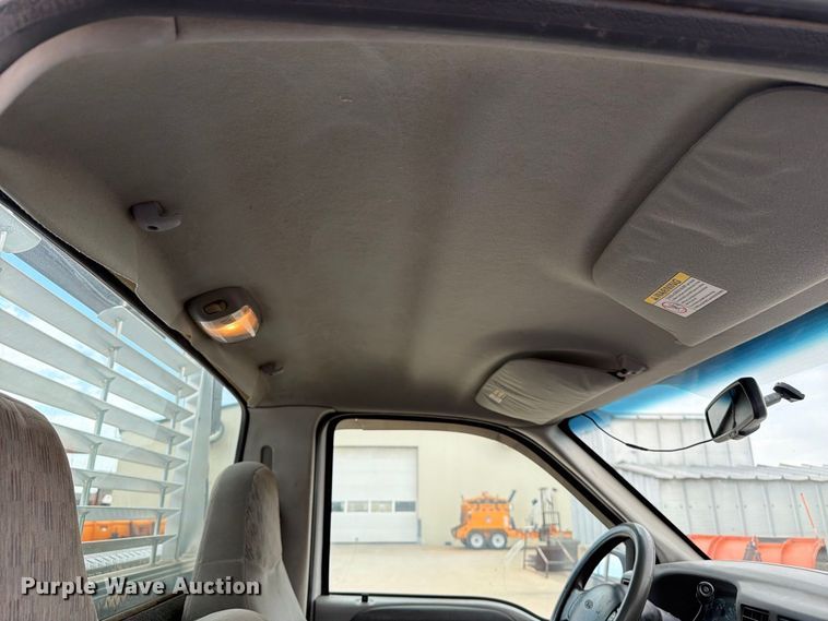 image for item EP7522 2000 Ford F250 Super Duty pickup truck