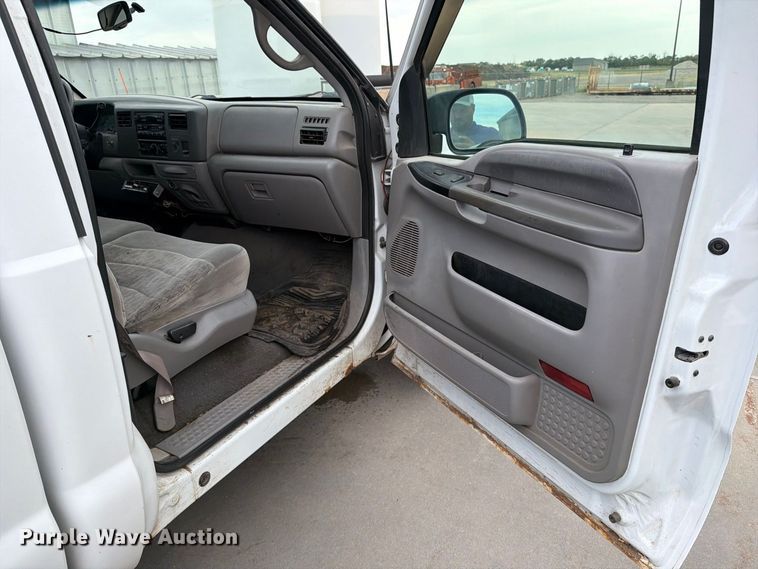 image for item EP7522 2000 Ford F250 Super Duty pickup truck