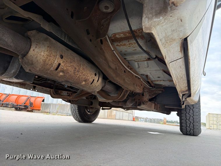 image for item EP7522 2000 Ford F250 Super Duty pickup truck