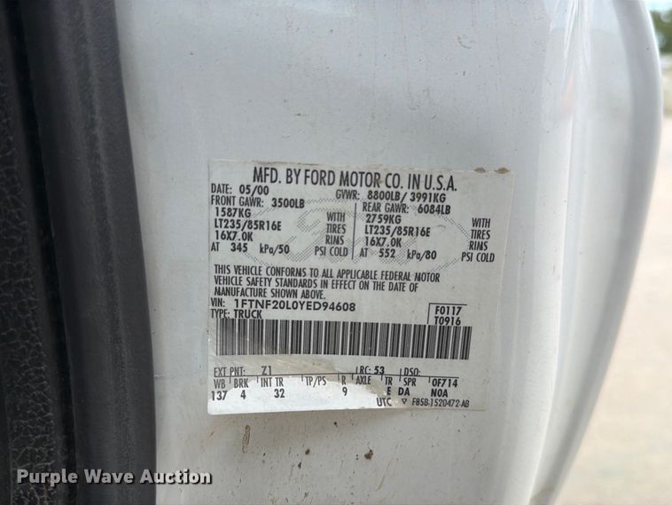 image for item EP7522 2000 Ford F250 Super Duty pickup truck