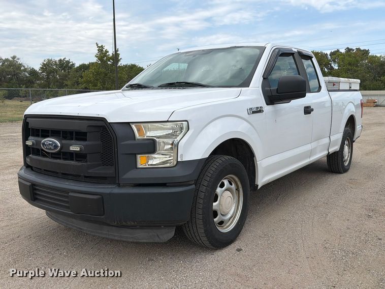 image for item EP7523 2015 Ford F150 XL Ext. Cab pickup truck