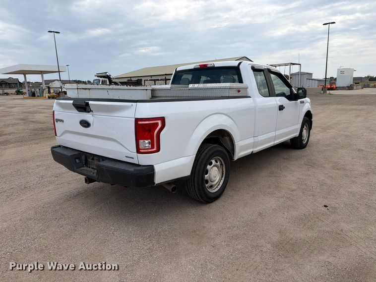 image for item EP7523 2015 Ford F150 XL Ext. Cab pickup truck