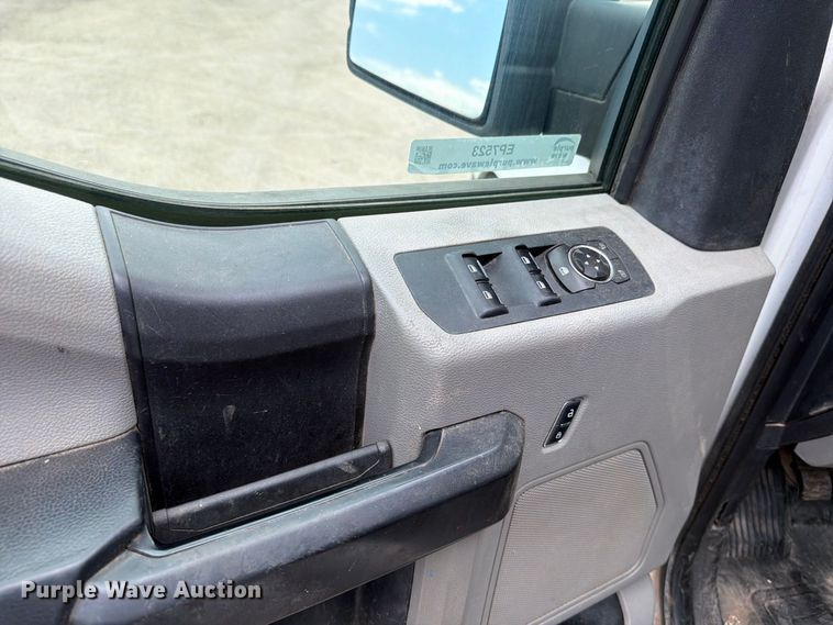 image for item EP7523 2015 Ford F150 XL Ext. Cab pickup truck