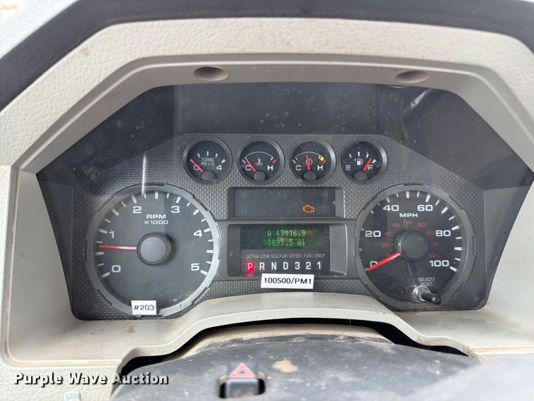 image for item EP7524 2008 Ford F250 Super Duty XL pickup truck