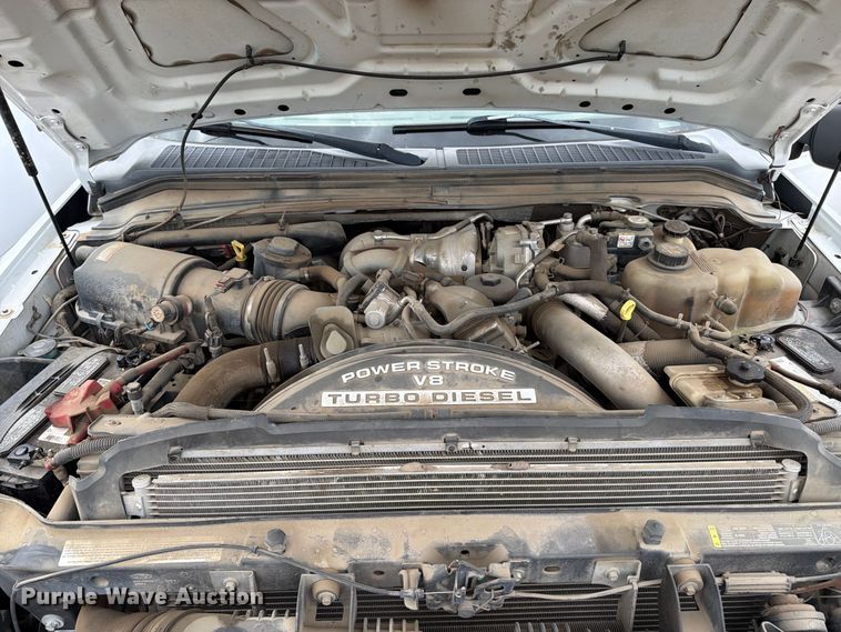 image for item EP7524 2008 Ford F250 Super Duty XL pickup truck