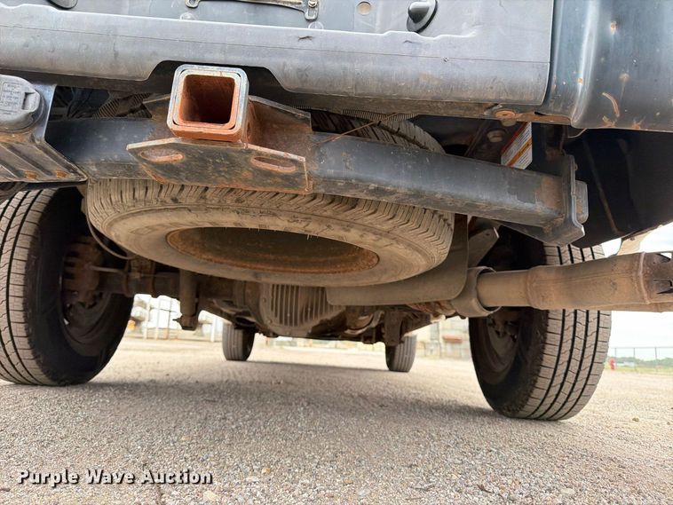 image for item EP7524 2008 Ford F250 Super Duty XL pickup truck