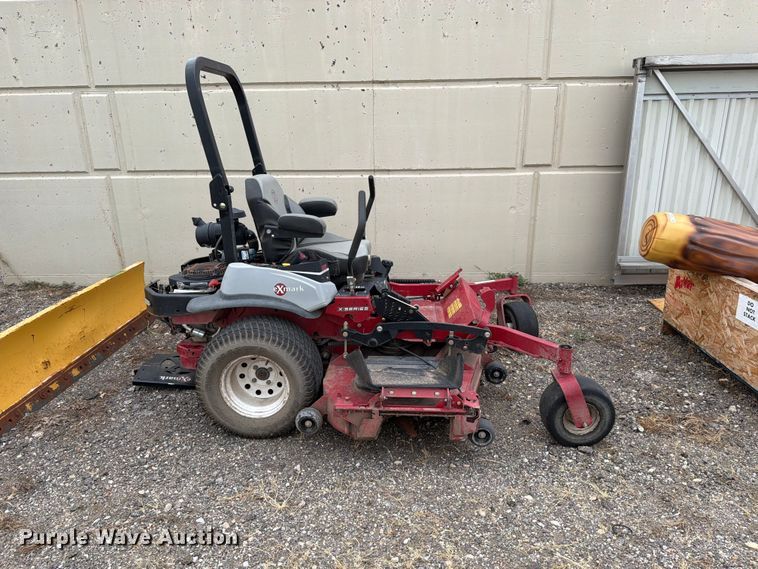 image for item EP7526 2019 eXmark Lazer Z ZTR lawn mower