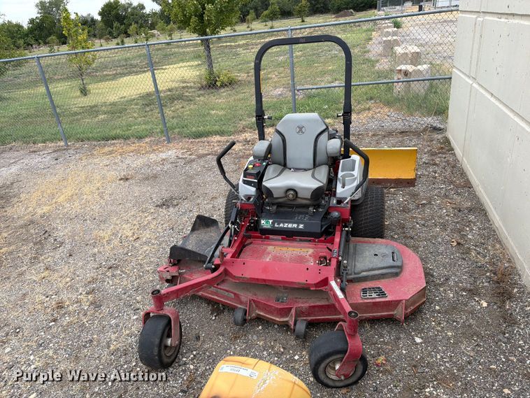 image for item EP7526 2019 eXmark Lazer Z ZTR lawn mower