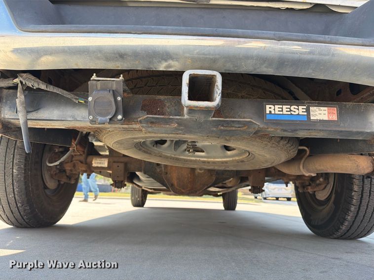 image for item EP7570 2006 Chevrolet Express 3500 van
