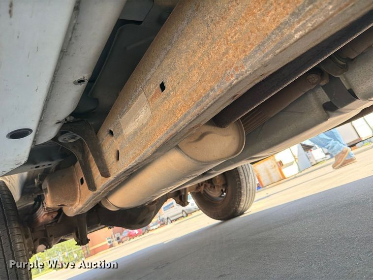 image for item EP7570 2006 Chevrolet Express 3500 van