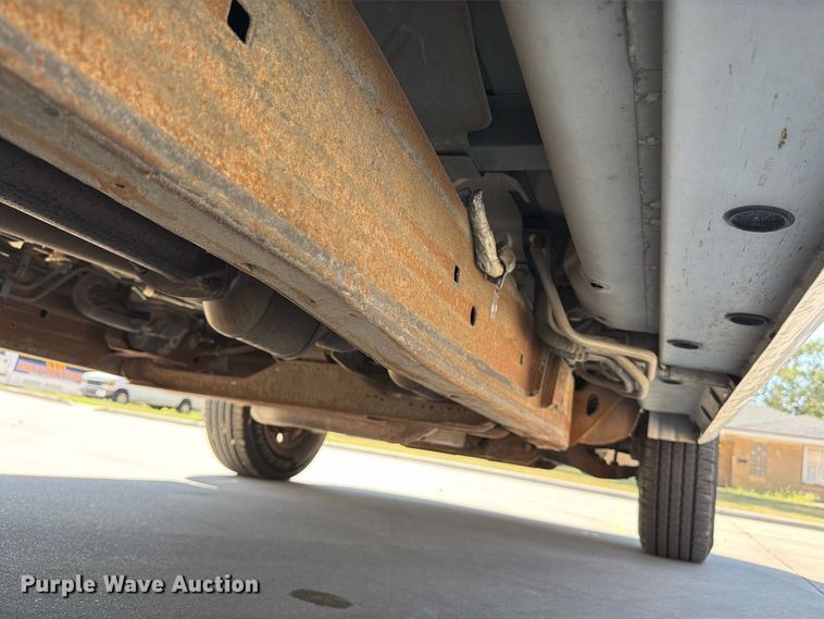 image for item EP7570 2006 Chevrolet Express 3500 van